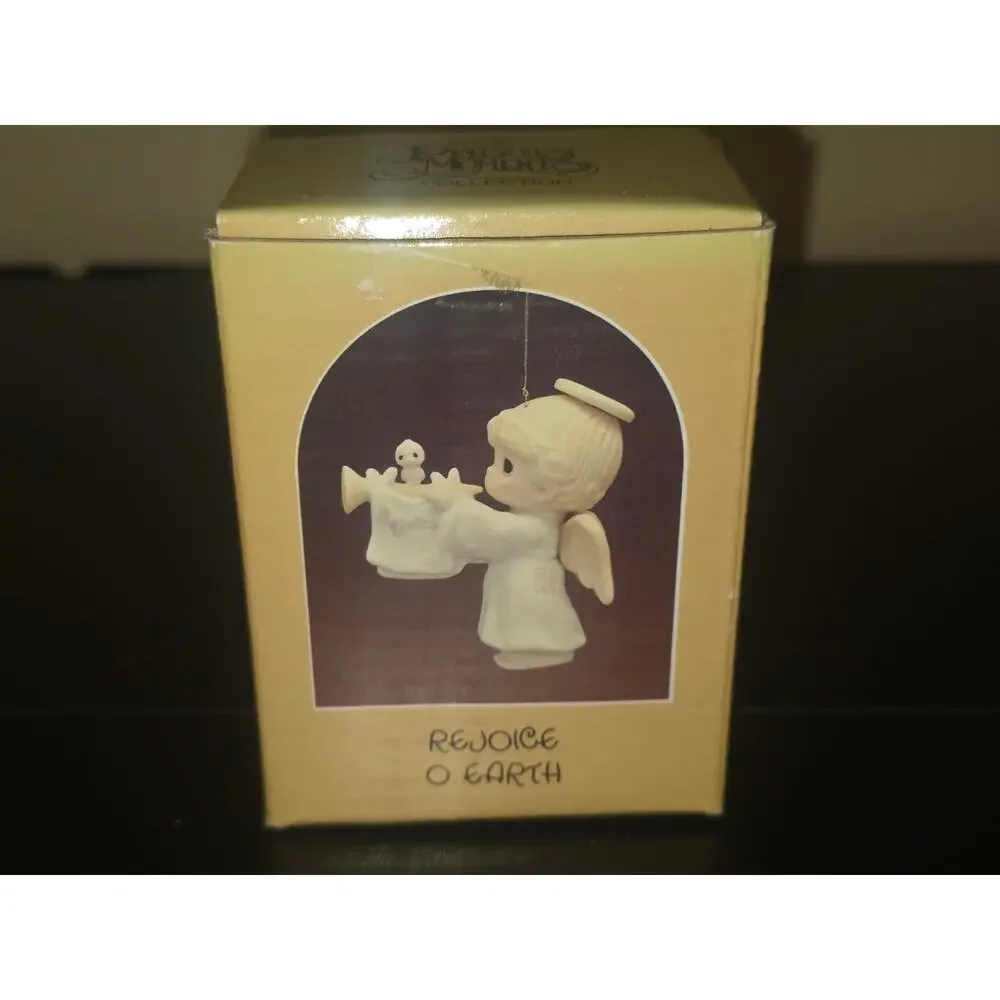 Enesco Precious Moments‎ Rejoice O Earth Angel Ornament 1988 Boxed 113980